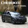 Modellino auto 1 32 Jeep Grand Cherokee Modellino auto in lega Simulazione giocattolo in metallo Modello fuoristrada Suono e luce Giocattolo per bambini Regalo 230621