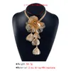 Dingle Chandelier Luxury Long Metal Flower Tassel örhängen för kvinnor Personlighet Temperament Gyllene örhängen smycken grossist 230621