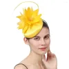 Berretti Cappello Fascinator per capelli in raso formale giallo Cappello da sera per donna Copricapo da sposa in maglia Gril piacevole con piume