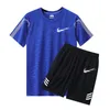 Projektant Tshirt Summer Outdoor Tracksuits Męskie modne odzież sportowa jogging 5xl T-shirt Squywear Street Beach Shorts Sport Casual Suit