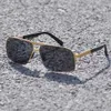 Luxe Hommes femmes lunettes de soleil Designer lunettes de soleil Mode Nouvelles lunettes de soleil carrées de protection solaire en plein air populaires colorées Classique Marque Retro Frame lunettes