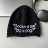 BeanieSkull Caps Printemps et Automne God Save Me Alphabet Brodé Bonnet Tricoté Femmes Rue Hip Hop Pull Chapeaux Hommes Tendance Chaud Bonnet Cap 230626