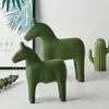 Objetos decorativos Estatuetas Estátua de Cavalo Criativo Modelo Animal de Madeira Decoração Nórdica Decoração de Sala de Estar Acessórios de Escritório Artesanato Presentes de Natal 230625