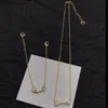 Дизайнерские цветочные подвесные ожерелья для женщин мужчины 18 тыс. Золото покрыто роскошными браслетными ювелирными украшениями.