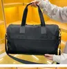 49 cm Duffel Bags New Fashion Travel Bags Nylon Handväskor stora kapacitet Holdall Carry On Bagages Duffel Bags Luxury Men Bagage Gentleman Commerce