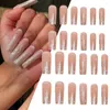 Valse nagels 1 doos Verbluffend visueel effect Faux manicure tips Onschadelijke valse diamantpers op ontwerpen Nagelsalonvoorraad