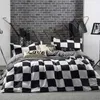 Ensembles de literie Ensemble noir et blanc Grille Treillis Linge de lit Simple Ensembles de couette d'été Couverture King Size Consolateur Queen Twin Bedroom Luxury 230625