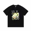 Camisas Camisetas Loeewe Tendências Camiseta Curta Lowewe Camisa Bordada com Mangas Masculinas Lowe Tees Designers Verão AAXS Loewees Loewes