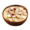 Tigelas de coco Natural e salada de casca de buda artesanal servindo presentes sustentáveis