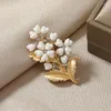 Broszki Muylynda luksusowy biały kwiat dla kobiet mody ślub bukiet sukiet pin pod prezent biżuteria kostium