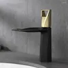 Torneiras para pia de banheiro Design moderno torneira de lavatório toda em cobre preto ouro e torneira misturadora fria furo único SZ-BF21021406