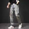 Jeans pour hommes Carp Brodé Jeans Hommes Streetwear Denim Pantalon Mode Jeans Déchiré Pantalon Plus La Taille 40 41 Pantalon Homme Bas J230626