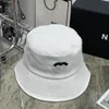 top bucket hat Pearl letter zonnehoed designer hoed luxe zonnescherm mannen en vrouwen Elegante charme modetrend Casual cadeau zomerhoed