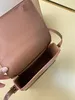 2023 New Women's Crossbody Bag High-End Quality Shoulder Bag gjord av utvalt italienskt läder för att förvandlas till en diagonal ryggsäck eller ta bort remmarna som en kopplingsväska