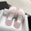 Designer Candy Color Slippers Summer Bread Sandal Comfort Slides Luxury Women Sandal Fashion Flat Bottom Flip-Flops Leisure Beach Shoes Slipper With Box No357