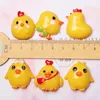 Dijes Mini orden 10 Uds Kawaii Animal Chick resina cabujones DIY accesorios de joyería accesorios de adorno Gilr Hair Bow Center Clip