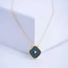Fashional nouveau collier de créateur de luxe pour femmes fleurs de mode pendentif trèfle à quatre feuilles collier en or 18 carats bijoux cadeau