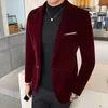 Camicie casual da uomo Abbigliamento di marca Uomo Abito in velluto dorato Uomo slim Blazer da lavoro di alta qualità Giacca da abito da sposa da sposo 230625