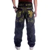 メンズジーンズストリートダンスワイドレッグバギージーンズメンファッション刺繍ブラルーズボードデニムパンツ男性ラップヒップホップジーンズプラスサイズ30 J230626