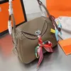 Designerka torba torba na ramiona torby crossbody Kobiety w stylu vintage skórzana torebki ze skórką metalowe sprzęt klamra zamek błyskawiczny