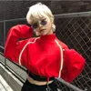 Kvinnors jackor sexig kort modejacka Kvinnor Streetwear Red Black Stand Collar dragkedja Crop Coat Kvinna Harajuku långärmad ytterkläder