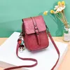 Borse da sera 2023 Net Red Fashion Borsa per cellulare Donna Elegante Retro Wild Square con foro per cuffie Messenger di grande capacità