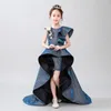 Fille Robes 2023 Enfants Fleur Robe Princesse Modèle Passerelle Soirée Queue Jouer Costume De Piano