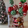 Decorazione per feste Palloncino natalizio Padre Pupazzo di neve Albero La famiglia di caramelle rosse e verdi saluta l'anno 2023