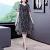 Robes décontractées Vintage élégant mode imprimé fleuri 2023 été gaze mère robe 5XL femmes d'âge moyen Midi cordon Dresse