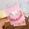 Wieszaki stojaki 5pcs Wing Serce Składanie typu z życzeniami Wedding Christmas Invitations Przyjęcie urodzin