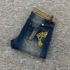 Designer di jeans da uomo Taglie forti Pantaloni da uomo ricamati con medusa Pantaloni a gamba dritta di lusso Fashion Vintage Zipper Access Denim High