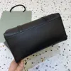 KVASSKAPP PAG High-End Quality Shoulder Bag med en axelrem kan bäras på en axelskroppshand kan vara lätt och praktiskt