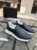 Luksusowe Slip-On Buty Serph-Onsury Buty Sneaker Treakers Black White Miękkie cielę podeszła deskorolka spaceru z pudełkiem EU38-46
