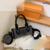 Suitcase and bag dinner Pearl Chain Bucket Bag for Women's 2023 New Bright Diamond Water Cylinder Full Advanced Single Shoulder Crossbody