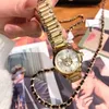 Mode pleine marque montre-bracelet femmes dames chat Style avec Logo acier métal bande Quartz horloge G 136