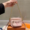 Fanny paketi tasarımcı çantası lüks bel çantası deri malzeme fanny paketi zincir tasarımı bel çantası mizaç çok yönlü stil hediye kutusu çok iyi