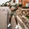 Herren Trainingsanzüge LISM 2022 Neue Casual Shorts Sets Sommer Herren Fitness Gestreiften Trainingsanzug Kurzarm Jogger Set Herrenmode Sport Jogging anzug x0627