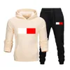 Tuta da uomo Luxury 2 pezzi Set Casual Felpe con cappuccio Felpa Pantaloni sportivi Tuta Adolescenti Sport Stampa Jogging S-3xl Abbigliamento Abbigliamento sportivo stampato Marca 8QZB