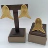 Conjunto de brincos de colar Dubai Joias de cor de ouro femininas requintadas e anel banhado a 18k 2 peças para presentes de festa de aniversário