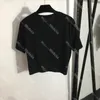 Yaz Rahat T Gömlek Tasarımcı Giyim Kadın T Shirt Kısa Kollu Beyaz Siyah Renk Yuvarlak Boyun Mektup Baskı Kırpma Üst Tee Kadın Pamuk Streetwear