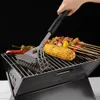 BBQ Grills Grillbürsten Barbecue Scrapper Zubehör Reinigungsbürste Werkzeuge Outdoor-Reiniger Edelstahlborsten Draht Küche sauber 230627