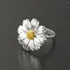 Cluster Ringen Vintage Mode Verkoop Kleine Daisy Flower Ring Mooie Legering Sieraden Accessoires Voor Vrouwen En Meisjes Het Geschenk