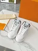 Chaussures de créateur hommes femmes chaussures décontractées baskets baskets éclairées en cuir formateur de luxe plate-forme Sneaker Sport 0623