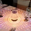 Lampy stołowe Glass Crystal Lampa sypialnia atmosfera nocna Netflix Diamond romantyczne ładowanie kwiat płatka nocna światło