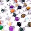 Wholesale 100pcsLot Vintage Womens Rings Prong Setting Stone Fashion Jewelry Finger Accessories Party Gift mixed colors With a display box