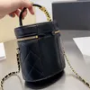 Czarna torba na ramię Designerskie torby Skórzana torebka listonoszka Sprzęgło z klapką Portfel Cross Body Brand Women Backpack