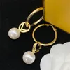 Femmes Hoop Pearl Boucle D'oreille Designer Oreille Stud Or Pendentifs Boucles D'oreilles Lettre En Laiton Matériel Boucles D'oreilles Femmes Grand Cercle Oreille Stud Cristal Pour Amoureux