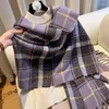 스카프 겨울 고품질 캐시미어 스카프 여성 두꺼운 따뜻한 Pashmina Shawls 랩 색상 차단 술 레이디 담요 Echarpe Bufanda Hijab