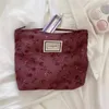 Sacos de armazenamento portátil feminino bolsa de lavagem de viagem com zíper feminino ins veludo cotelê flor rosa bolsa de maquiagem organizador de cosméticos estojo de beleza