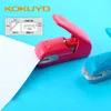 Stapler 1PCS Kokuyo Staplefree Stapler Handheld mini kleiner Stapler Japan Schreibwarenpreisverzeichnis Produkt falten Bindend